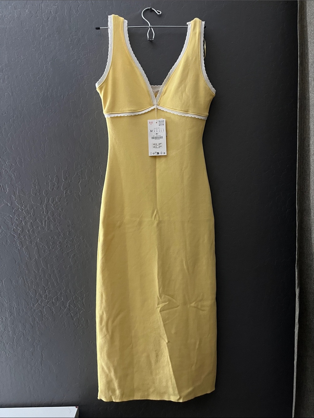 Zara Yellow Knit Sleeveless V-Neck Midi Dress with White Contrast